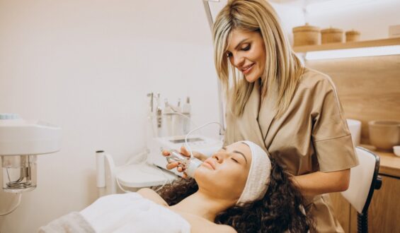 Gabinet kosmetyczny – na jakie rzeczy należy zwrócić uwagę